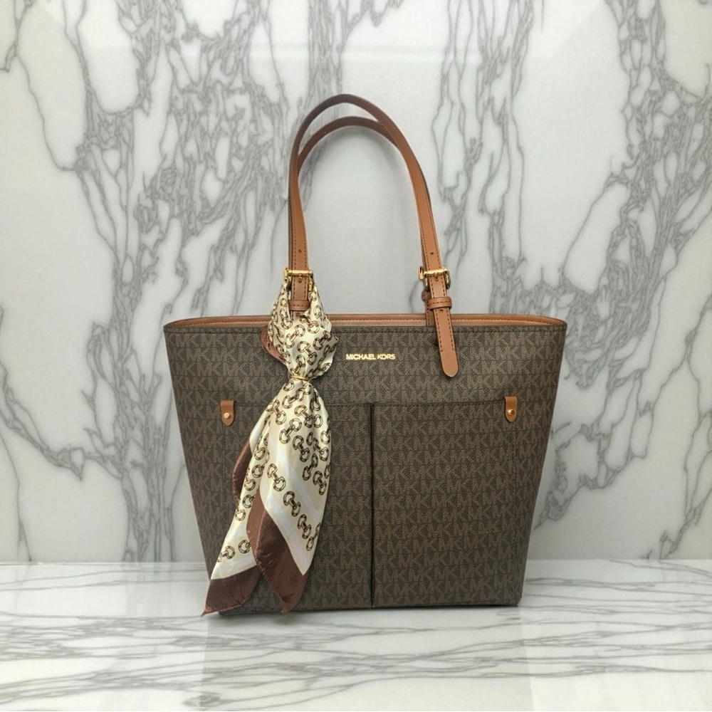 Michael Kors Jet Set Medium Signature Logo Pocket Tote-MSRP $498